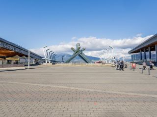 Photo 34: 2900 1139 W CORDOVA Street in Vancouver: Coal Harbour Condo for sale in "Two Harbour Green" (Vancouver West)  : MLS®# R2856966