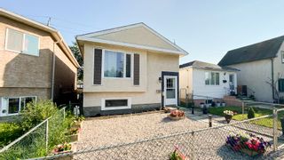 Photo 2: 349 West Martin Avenue in Winnipeg: Elmwood House for sale (3A)  : MLS®# 202121584