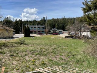 Photo 3: 2029 COLUMBIA AVENUE in Castlegar: Vacant Land for sale : MLS®# 2464356