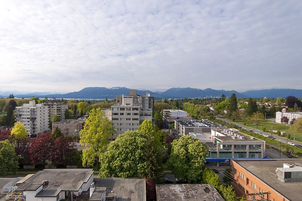 Photo 21: Photos: 1302 2115 W 40TH Avenue in Vancouver: Kerrisdale Condo for sale in "THE REGENCY" (Vancouver West)  : MLS®# R2168325