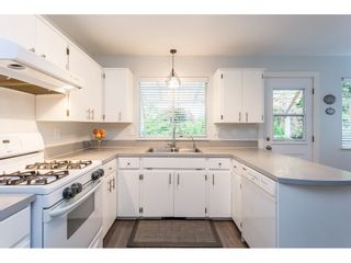 Photo 3: 33912 ANDREWS Place in Abbotsford: Central Abbotsford House for sale : MLS®# R2386399