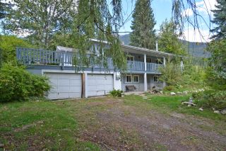 Photo 2: 4077 HEROUX ROAD in Nelson: House for sale : MLS®# 2473257