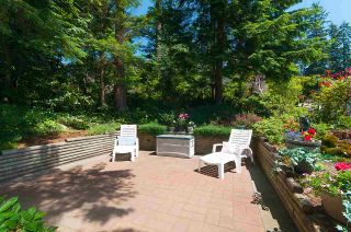 Photo 20: 1166 STRATHAVEN Drive in North Vancouver: Northlands Townhouse for sale in "Strathaven" : MLS®# R2089595