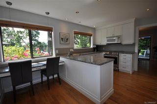 Photo 14: 900 Woodhall Dr in Saanich: SE High Quadra House for sale (Saanich East)  : MLS®# 840307