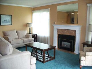 Photo 3: 108 22514 116TH Avenue in Maple Ridge: East Central Condo for sale in "FRASER COURT" : MLS®# V965506