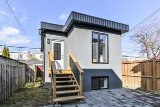 Photo 33: 26 Glebeholme Boulevard in Toronto: Danforth House (2-Storey) for sale (Toronto E03)  : MLS®# E8217042