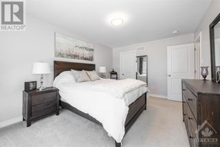 Photo 18: 754 PUTNEY CRESCENT in Ottawa: House for sale : MLS®# 1386736