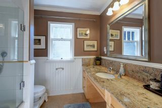 Photo 15: 707 Moss St in Victoria: Vi Rockland House for sale : MLS®# 856780