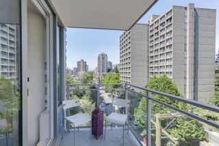 Photo 12: 802 1009 HARWOOD Street in Vancouver: West End VW Condo for sale in "MODERN" (Vancouver West)  : MLS®# R2075325