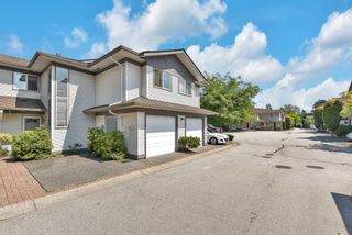 Photo 2: 319 16233 82 Avenue in Surrey: Fleetwood Tynehead Townhouse for sale in "The Orchards" : MLS®# R2606826