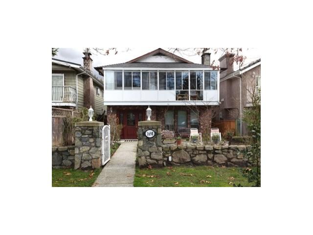 Main Photo: 1698 BOWSER AV in North Vancouver: Pemberton NV House for sale : MLS®# V938597