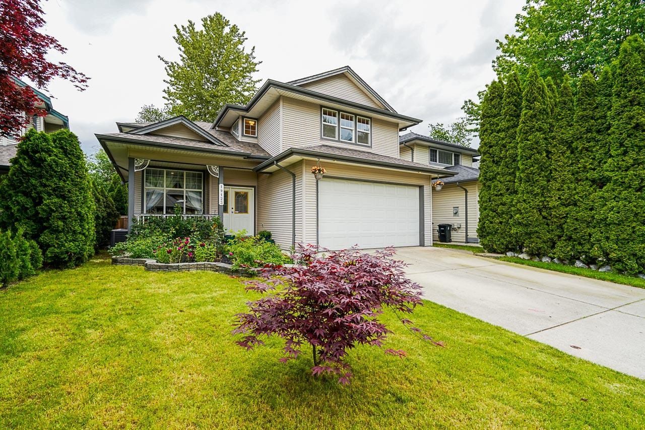 Welcome to 19123 DOERKSEN DRIVE, PITT MEADOWS, BRITISH COLUMBIA V3Y 2C4 beautiful family home.