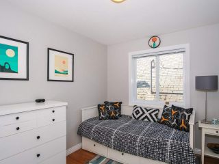 Photo 12: 2151 TRIUMPH Street in Vancouver: Hastings Sunrise 1/2 Duplex for sale (Vancouver East)  : MLS®# R2412946