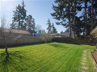 Photo 20: 709 Kelly Rd in VICTORIA: Co Hatley Park House for sale (Colwood)  : MLS®# 570145
