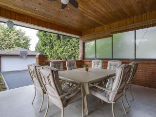 Photo 14: 8186 GOVERNMENT Road in Burnaby: Government Road House for sale (Burnaby North)  : MLS®# R2168757