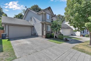 Photo 3: 6921 179 Street in Surrey: Cloverdale BC House for sale in "Provinceton" (Cloverdale)  : MLS®# R2611722
