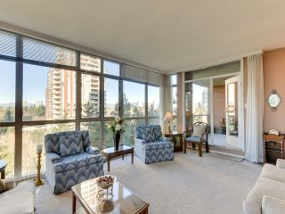 Photo 4: 903 6888 STATION HILL Drive in Burnaby: South Slope Condo for sale in "SAVOY CARLTON" (Burnaby South)  : MLS®# R2336364