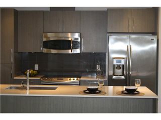 Photo 5: 208 3479 WESBROOK Mall in Vancouver: University VW Condo for sale (Vancouver West)  : MLS®# V1075800