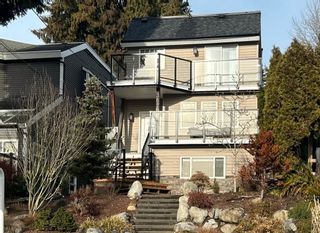 Photo 1: 357 CLARENCE Street in Port Moody: North Shore Pt Moody House for sale in "North Shore" : MLS®# R2754518
