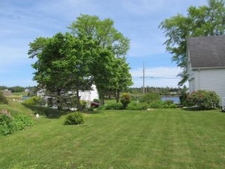 Photo 6: 8768 Hwy 331 in Voglers Cove: 405-Lunenburg County Residential for sale (South Shore)  : MLS®# 202213579
