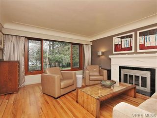 Photo 2: 1947 Runnymede Avenue in VICTORIA: Vi Fairfield East Residential for sale (Victoria)  : MLS®# 318196