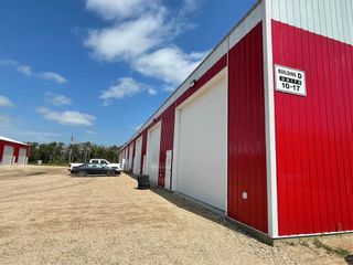 Photo 2: 17 375 North Front Drive in Steinbach: Industrial / Commercial / Investment for sale or lease (R16)  : MLS®# 202321057