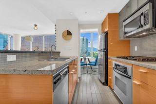 Photo 11: 1108 33 SMITHE Street in Vancouver: Yaletown Condo for sale in "COOPER'S LOOKOUT" (Vancouver West)  : MLS®# R2785311