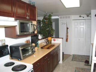 Photo 4: 45 2785 Wallbank Rd in Shawnigan Lake: ML Shawnigan Manufactured Home for sale (Malahat & Area)  : MLS®# 863188