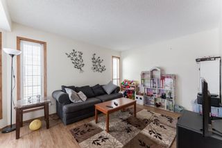 Photo 3: 15 River Rock Manor in Calgary: Riverbend Detached for sale : MLS®# A1044163