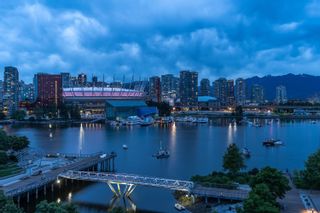 Photo 36: 701 1625 MANITOBA Street in Vancouver: False Creek Condo for sale in "SHORELINE AT THE VILLAGE" (Vancouver West)  : MLS®# R2724453