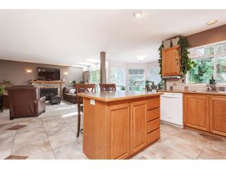 Photo 10: 16438 78A Avenue in Surrey: Fleetwood Tynehead House for sale : MLS®# R2521465