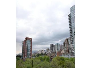 Photo 10: 801 1500 HOWE Street in Vancouver: Yaletown Condo for sale in "THE DISCOVERY" (Vancouver West)  : MLS®# V952312