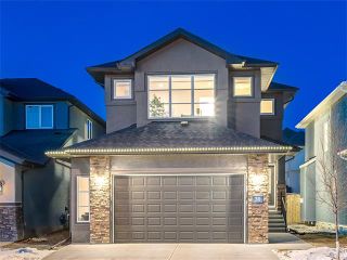 Photo 2: 30 EVANSVIEW Court NW in Calgary: Evanston House for sale : MLS®# C4105469