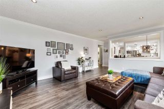 Photo 4: 2426 TOLMIE Avenue in Coquitlam: Central Coquitlam House for sale : MLS®# R2559983