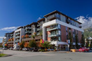 Photo 1: 408 37881 CLEVELAND Avenue in Squamish: Downtown SQ Condo for sale in "The Main" : MLS®# R2881472