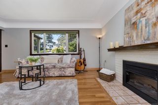 Photo 8: 3461 Doncaster Dr in Saanich: SE Cedar Hill House for sale (Saanich East)  : MLS®# 907415
