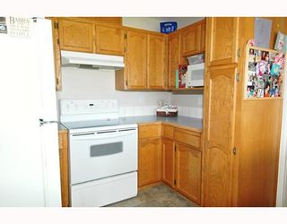 Photo 5: 23280 118TH Avenue in Maple_Ridge: Cottonwood MR House for sale (Maple Ridge)  : MLS®# V645648