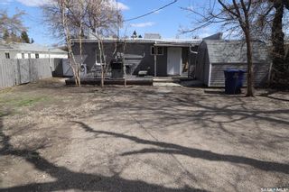 Photo 1: 304 1st Street West in Delisle: Residential for sale : MLS®# SK890295