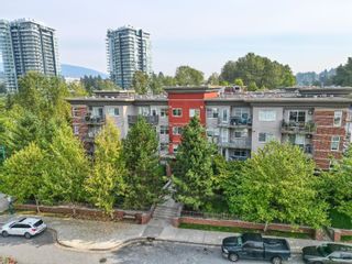 Photo 1: 309 3240 ST JOHNS Street in Port Moody: Port Moody Centre Condo for sale : MLS®# R2746446