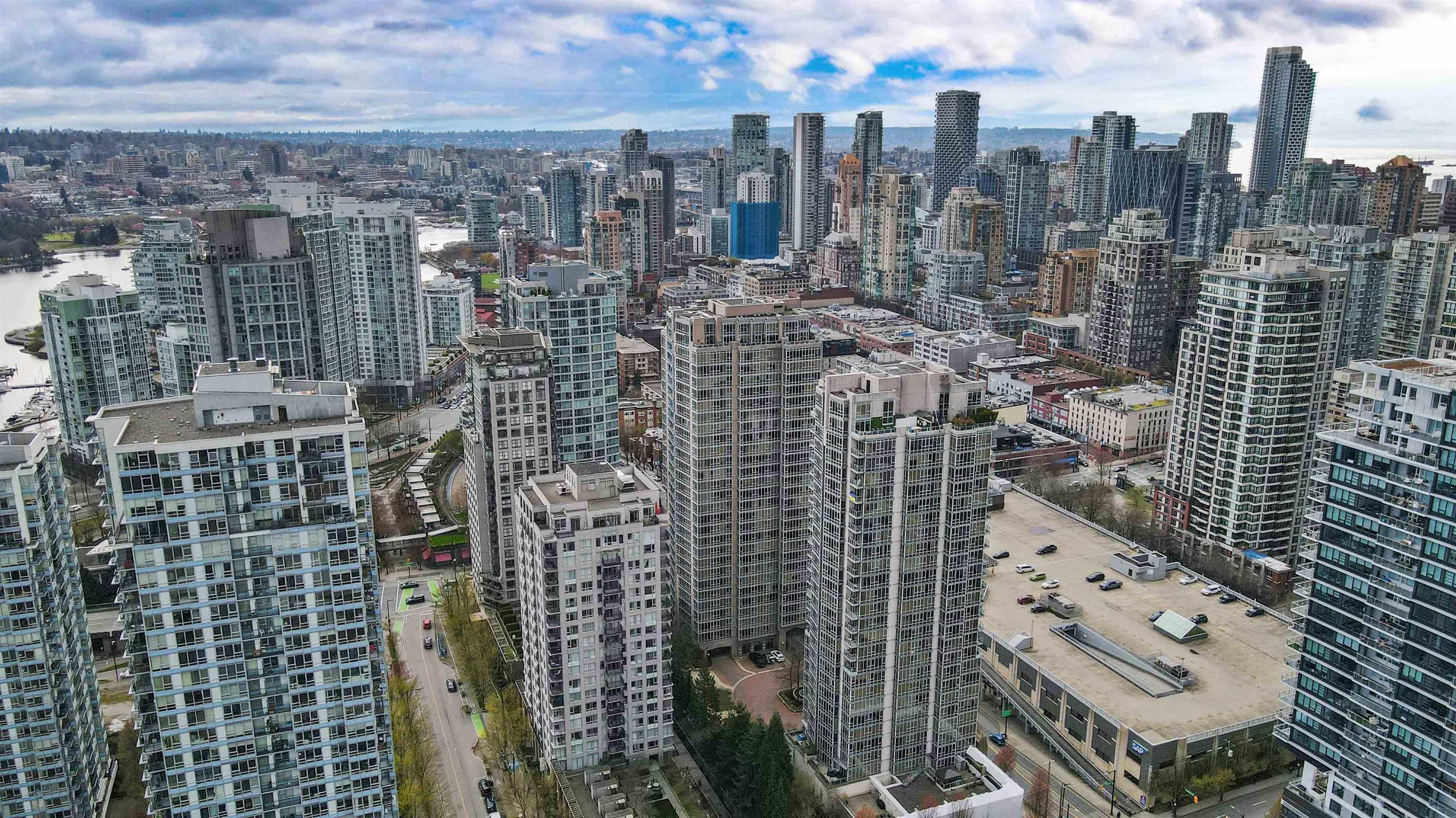 Main Photo: 506 950 CAMBIE Street in Vancouver: Yaletown Condo for sale (Vancouver West)  : MLS®# R2746217