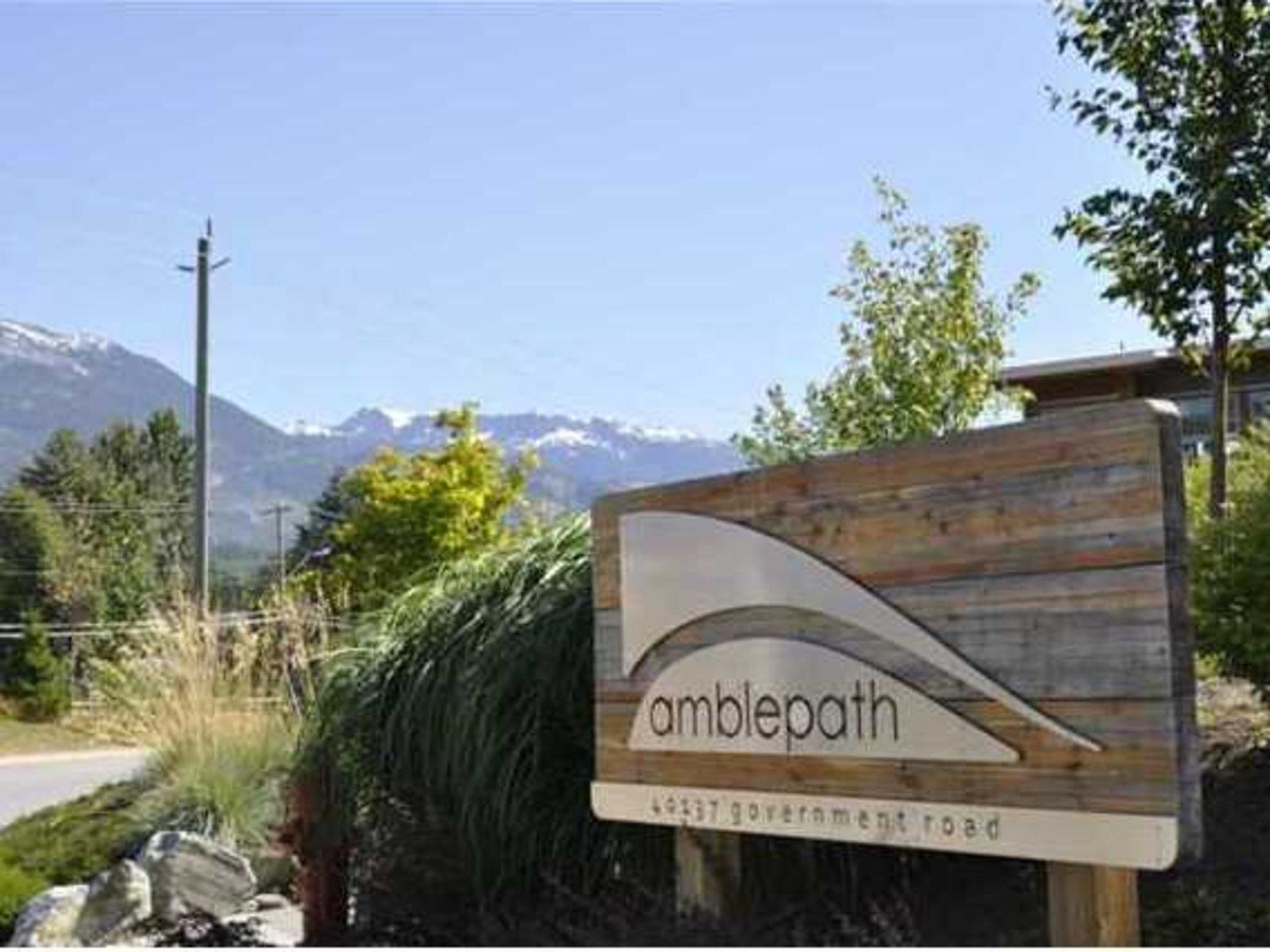 Main Photo: 210 40147 GOVERNMENT Road in Squamish: Garibaldi Estates Condo for sale in "Amblepath" : MLS®# R2791995