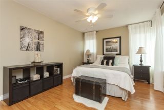 Photo 11: 69 9368 128 Street in Surrey: Queen Mary Park Surrey Townhouse for sale in "Surrey Meadows" : MLS®# R2398417
