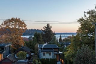 Photo 5: 1281 CLYDE Avenue in West Vancouver: Ambleside House for sale : MLS®# R2740935