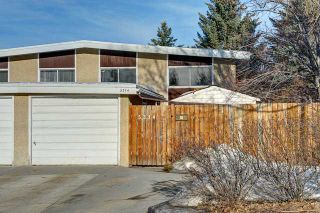 Photo 1: 5314 32 Avenue NW in CALGARY: Varsity Village Residential Attached for sale (Calgary)  : MLS®# C3597665