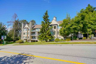 Photo 4: 421 6707 SOUTHPOINT Drive in Burnaby: South Slope Condo for sale in "MISSION WOODS" (Burnaby South)  : MLS®# R2514266