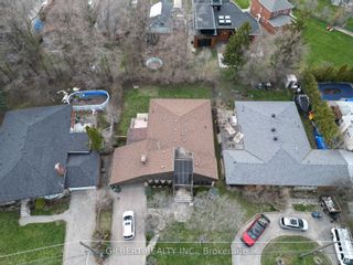 Photo 26: 98 Brookview Drive in Toronto: Englemount-Lawrence House (Bungalow) for sale (Toronto C04)  : MLS®# C8223322