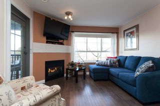 Photo 5: 216 6336 197 Street in Langley: Willoughby Heights Condo for sale in "Rockport" : MLS®# R2228427