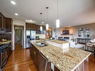 Photo 5: 105 Cortina Bay SW in Calgary: Springbank Hill Detached for sale : MLS®# A1110859