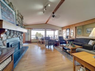 Photo 11: 82 HEAD Road in Gibsons: Gibsons & Area House for sale (Sunshine Coast)  : MLS®# R2711696