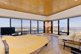 Photo 2: DOWNTOWN Condo for sale : 2 bedrooms : 100 Harbor Dr #3503 in San Diego